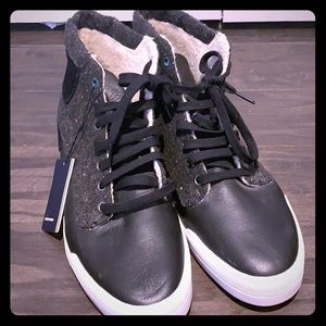 Fred Perry wool ankle boots